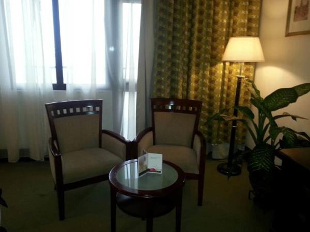 Golden Tulip Kumasi City Zewnętrze zdjęcie