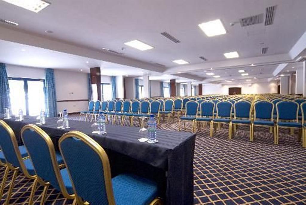 Golden Tulip Kumasi City Zewnętrze zdjęcie